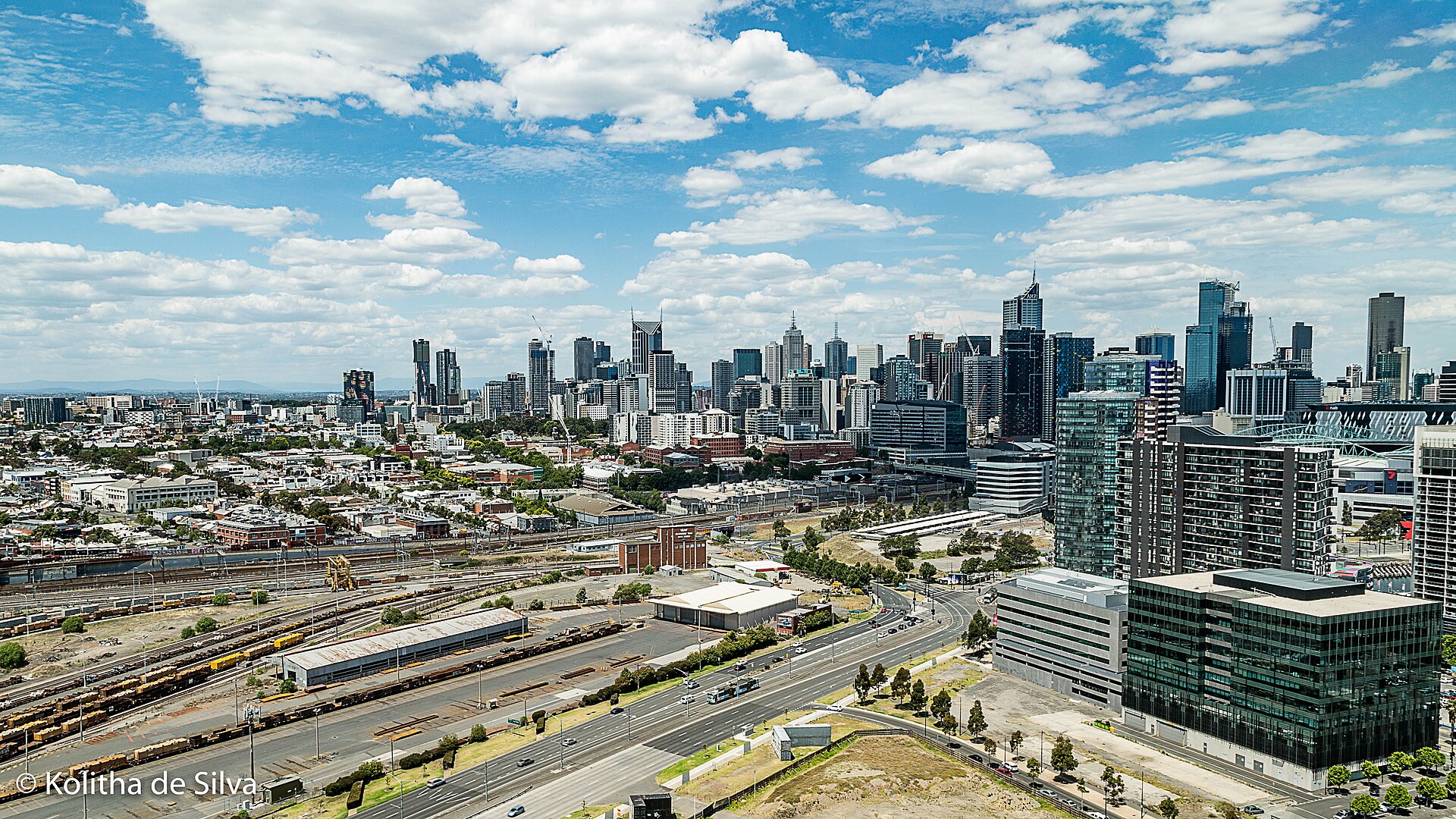 Melbourne skyline in daytime